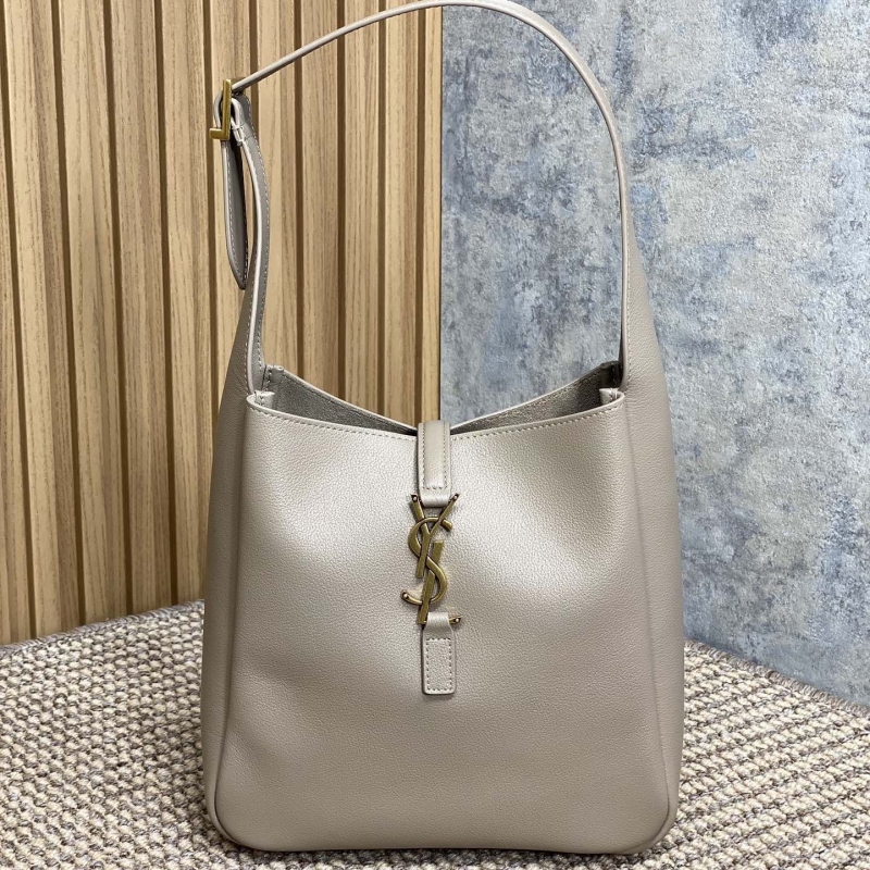 Y51 hobo bags